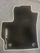 Nowe dywaniki samochodowe