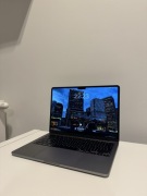 MacBook Air 13 M3 | 16GB RAM | 256GB SSD | Stan Idealny