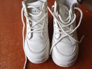 Sprzedam buty damskie 