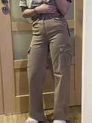 Bezowe spodnie cargo