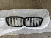 Grill przedni nerki M2 competition f87, nowy 