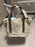 beżowa torba sportowa Floless Workshop Limited Edition marki BJLFS