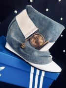 Białe jeansowe botki na koturnie Beyco Pisarek 39 ze skóry naturalnej