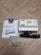 Wzmacniacz antenowy TV naziemnej UHF + VHF 2 wyjścia TV ALCAD CA-215 24dB