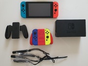 Nintendo Switch + gra + 2 pady