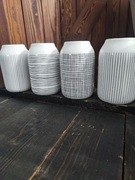 Ceramiczne wazony biało czarne