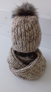 Czapka damska zimowa z kominem, do sprzedania