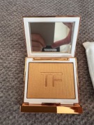 Tom Ford Soleil rozświetlacz Glow Highlighter 01 Mirage nowy piękny
