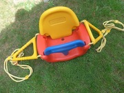 Huśtawka ogrodowa dla dzieci. 