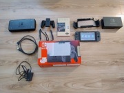 Nintendo Switch V2 z kartą 512gb zmodowany stan bardzo dobry