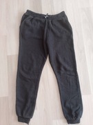 Spodnie dresowe dla chłopca 146/152