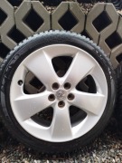 Koła,Alufelgi 17 cali Toyota Prius,Yaris,Corolla ,opony wielosezonowe
