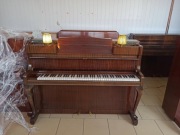 Pianino "Schimmel"