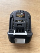 Adapter przejściówka z urządzeń Makita na baterie Dewalt