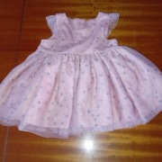 sliczna sukieneczka rozmiar  68/74cm-na podszewce