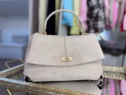 Elegancka torebka damska w kolorze jasnego beżu