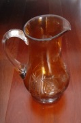 Dzbanek szklany barwiony PRL