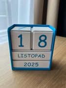 Kalendarz z klocków edukacyjny dla dzieci 