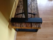 Stolik drewniany pod telewizor 