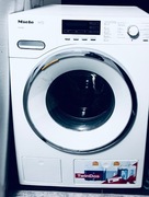 Pralka firmy Miele 8 kg z twin dosem  półroczna rok gwarancji