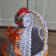 Koszyczek kurka , koszyczek z wikliny