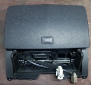 Mechanizm wysuwanej nawigacji Mercedes C W204  
