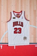 Michael Jordan Bulls Jersey Finals Patch Mitchell Ness Nowa Metka NBA  L 
