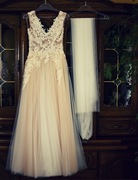 Suknia ślubna szyta według projektu + welon
