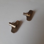 Klucz do nakręcania budzika zegara 24mm x 18mm gwint m2.5