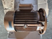 Silnik 3f moc 7,5kw obroty 1450  łapy / flansza .