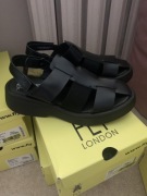 sandały fly london 41