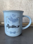 Kubek z imieniem Artem