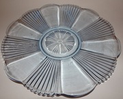 Art Deco błękitna patera szklana, talerz szklany PRL, vintage