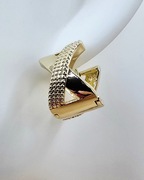 Kolczyki stal chirurgiczna złote przestrzenne z fakturą [K028]