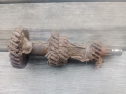 Żuk Nysa błotnik skrzynia biegów wałek linka warszawa amortyzatory blotniki