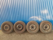 Koła zimowe Good Year 175/65 R14 4x100 Corsa c