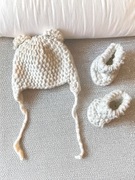 Czapeczka i buciki - HandMade