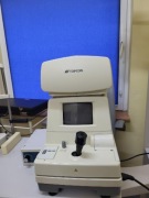 Auto kerato refraktometr Topcon RM8000B