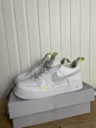 Buty używane Nike Air Force 1 Low org białe skorzane 37,5