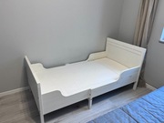 Łóżko dziecięce Ikea Sundvik z materacem Ikea Nattsmyg