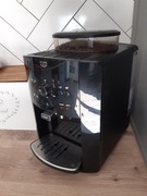 Ekspres do kawy Krups Quattro Force z spieniaczem mleka