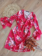 34XS czerwona sukienka z dekoltem v w kwiaty kwiatki z 3/4 rekawem prosta