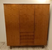 Szafa vintage - styl mid-century