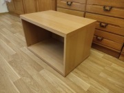 Nakastlik, mała półka pod TV