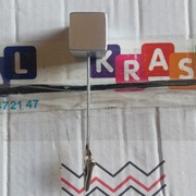 Klips stojak podstawka na zdjęcia plastikowe 