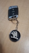 Brelok Skoda srebrno czarny