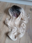 Długa blond peruka 