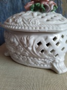 Stara szkatułka pudełko ceramiczna. 