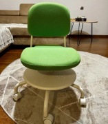 Dziecięce krzesło biurowe Ikea VIMUND