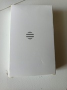 Power bank solarny w drewnianej obudowie